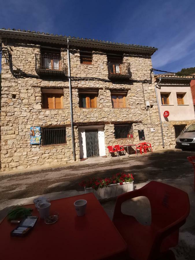 Casa Rural Y Albergue Tormon 외부 사진