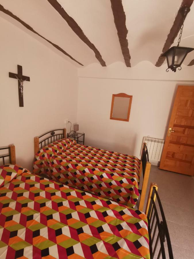 Casa Rural Y Albergue Tormon 외부 사진