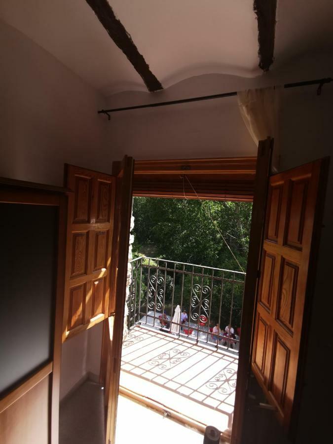 Casa Rural Y Albergue Tormon 외부 사진